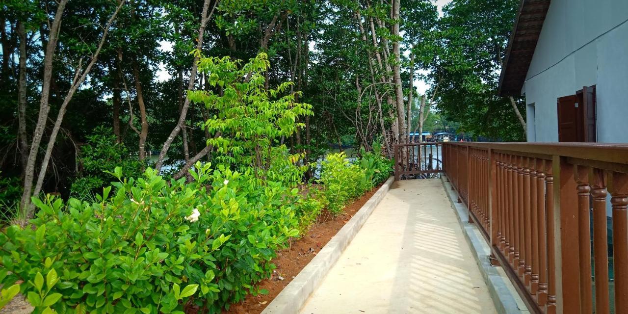 Noor Arfa River Chalet Kuala Terengganu Zewnętrze zdjęcie
